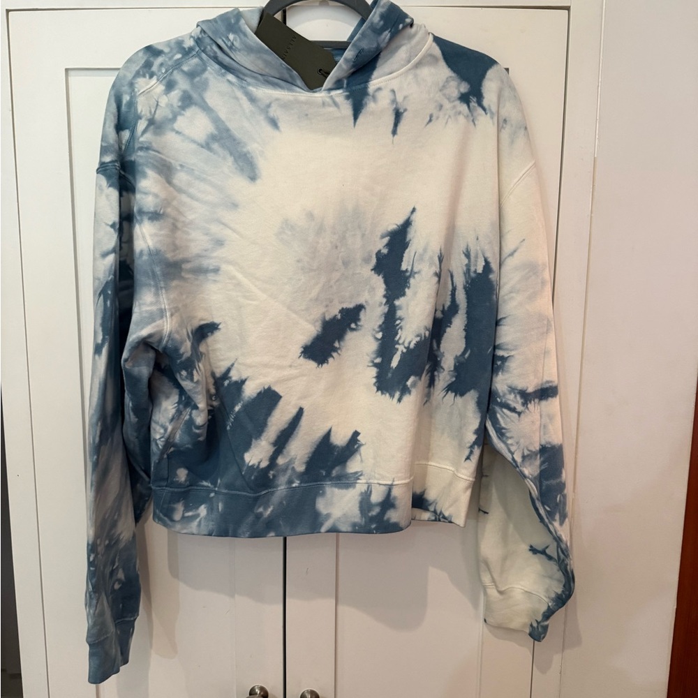 Blue and White Pippa Tie-Dye Hoodie
